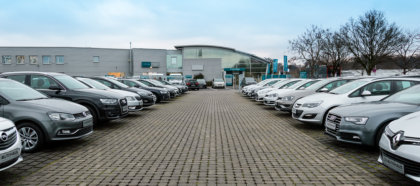 Fahrzeugausstellung in DB Autohaus Maintal